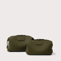 Hunter Toiletry Bag in Dark Moss, Small