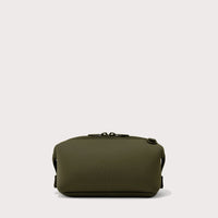 Hunter Toiletry Bag in Dark Moss, Small