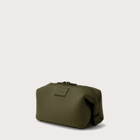 Hunter Toiletry Bag in Dark Moss, Small