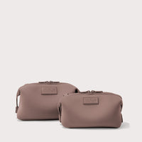 Hunter Toiletry Bag in Dune, Large