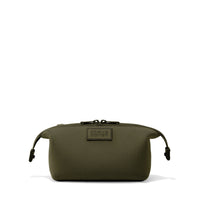 Hunter Toiletry Bag in Dark Moss, Small