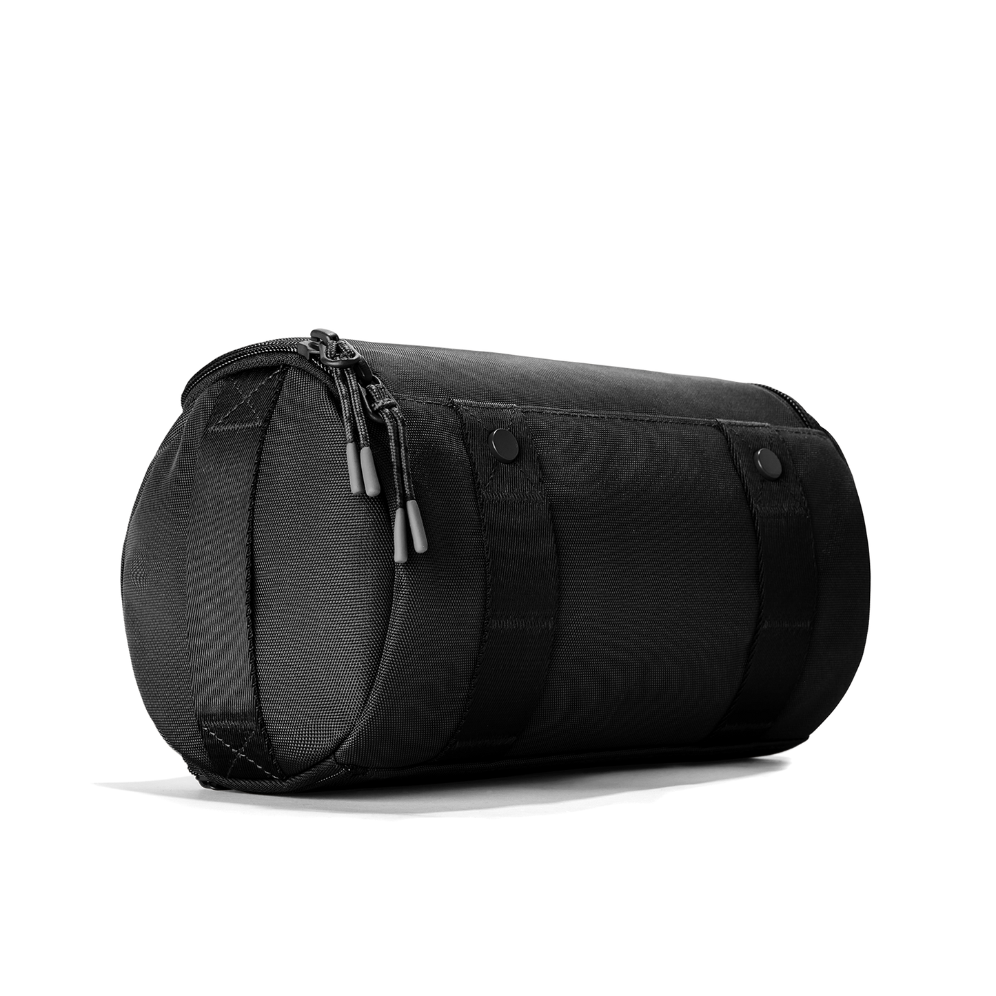 Seoul Dopp Kit in Onyx, Large