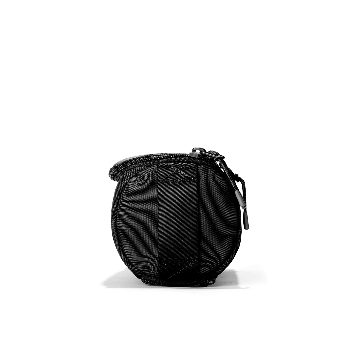 Seoul Dopp Kit in Onyx, Small